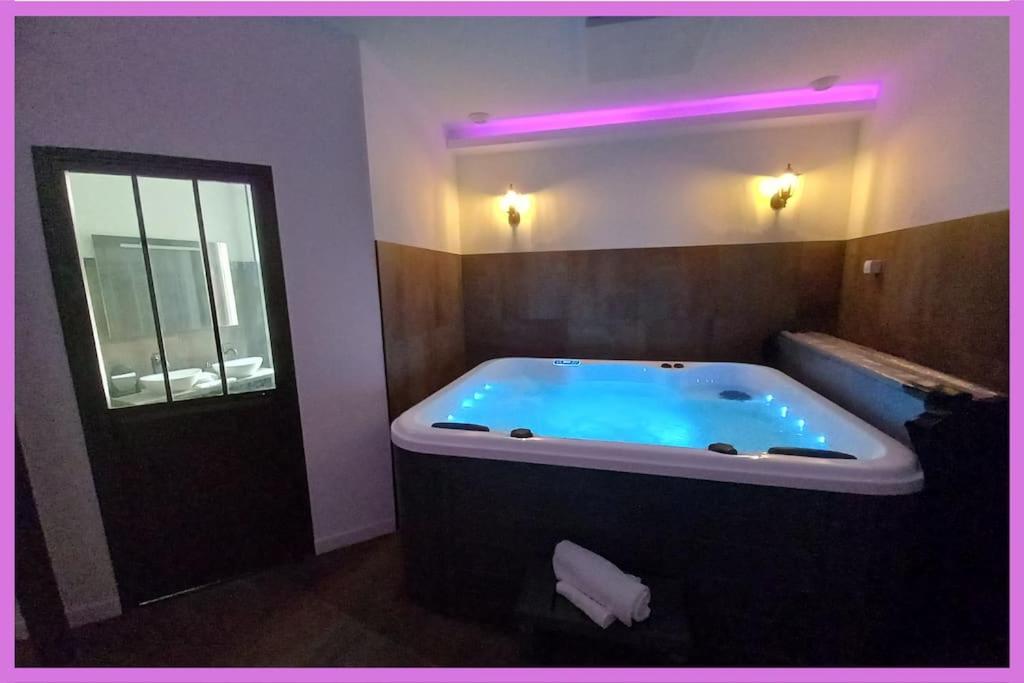 #Fer Rever 63# Spa # Thiers Esterno foto